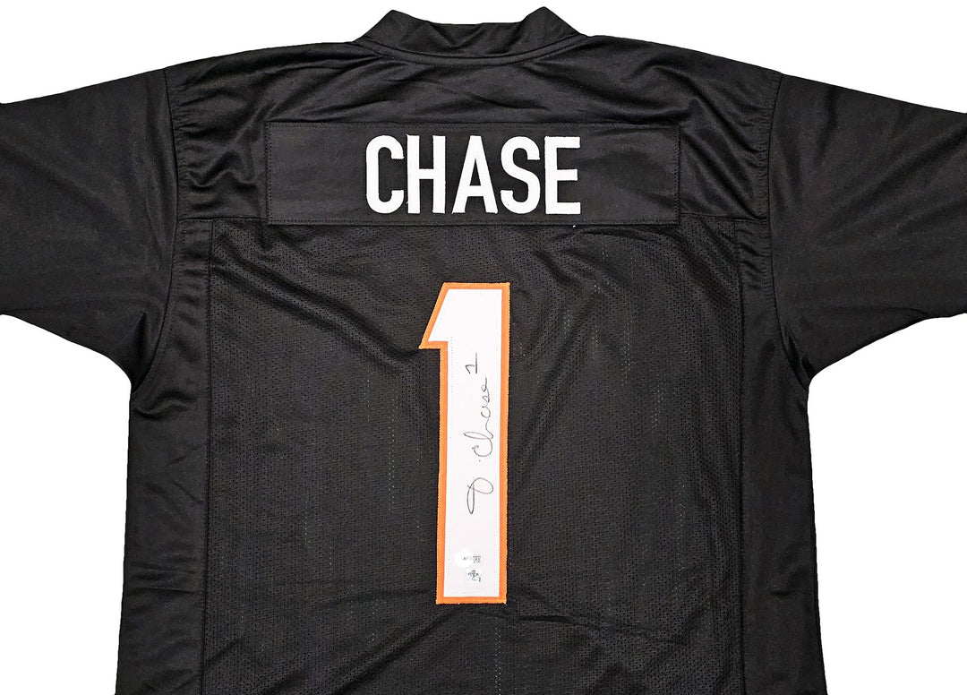 Cincinnati Bengals Ja'Marr Chase Signed Black Jersey Beckett Witness