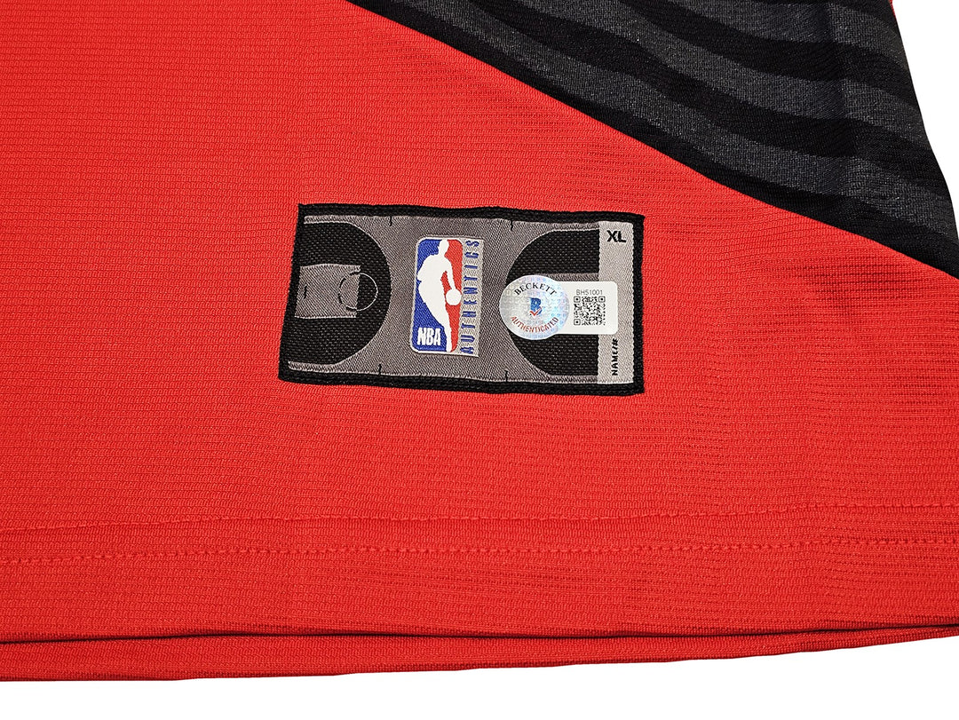 Portland Trailblazers Damian Lillard Signed Red Fanatics Jersey Size XL Beckett