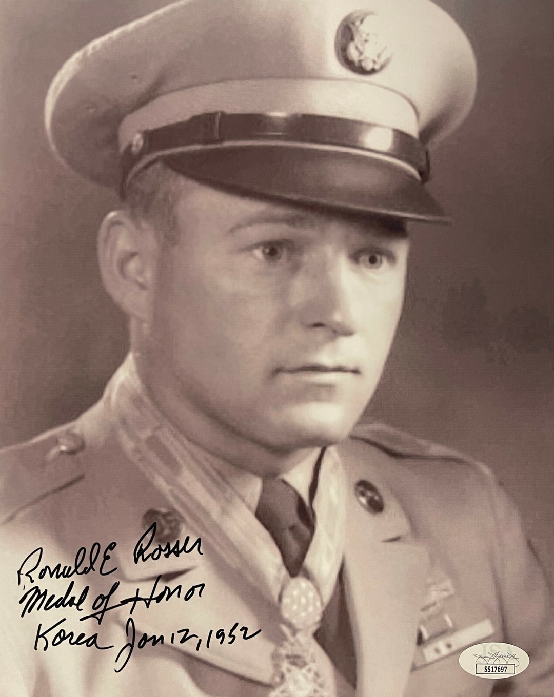 Ronald/Ron E. Rosser signed 8x10 Photo- JSA -Medal of Honor/Korea/Jan 12, 1952