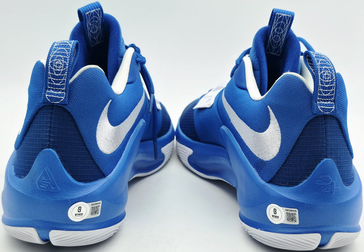 Giannis Auto 2021 PE Promo Kentucky Nike Zoom Freak 3 Game Shoes Size 16 Beckett