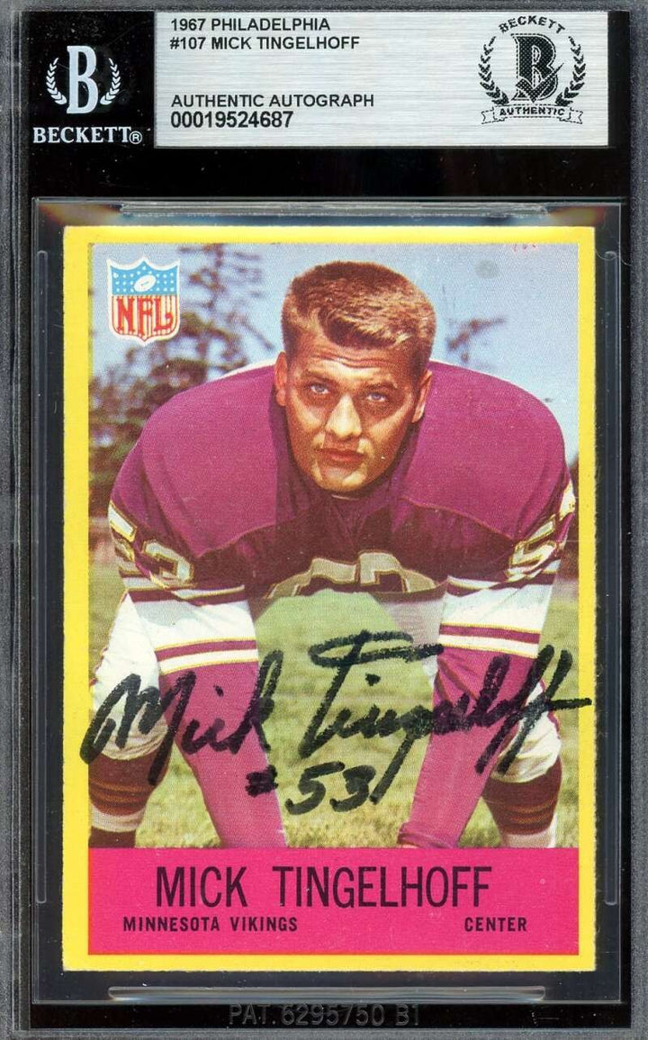 Mick Tingelhoff Beckett BAS Signed 1967 Philadelphia Gum Autograph