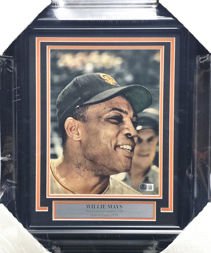 Willie Mays Auto Framed 8x11 Magazine Page Giants Vintage Sig Beckett #AE16558