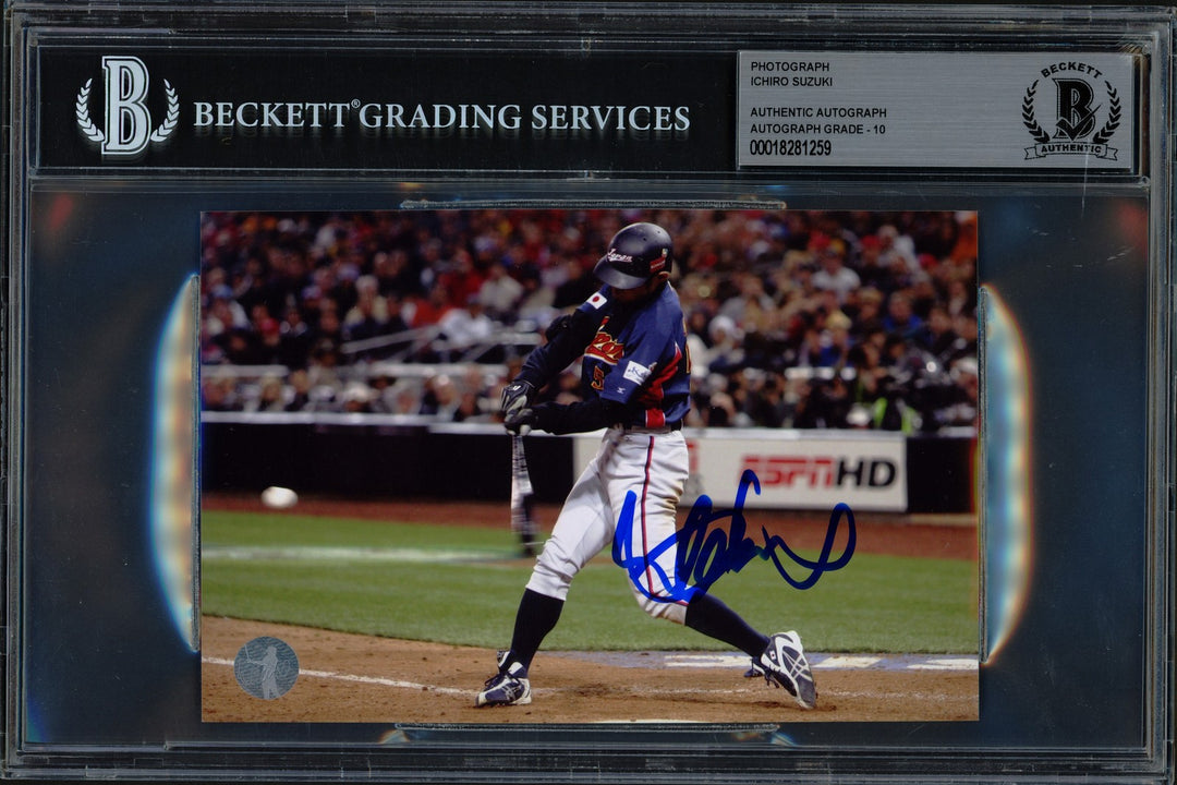 Ichiro Suzuki Autographed Signed 4x6 Photo WBC Team Japan Auto GM 10 Beckett