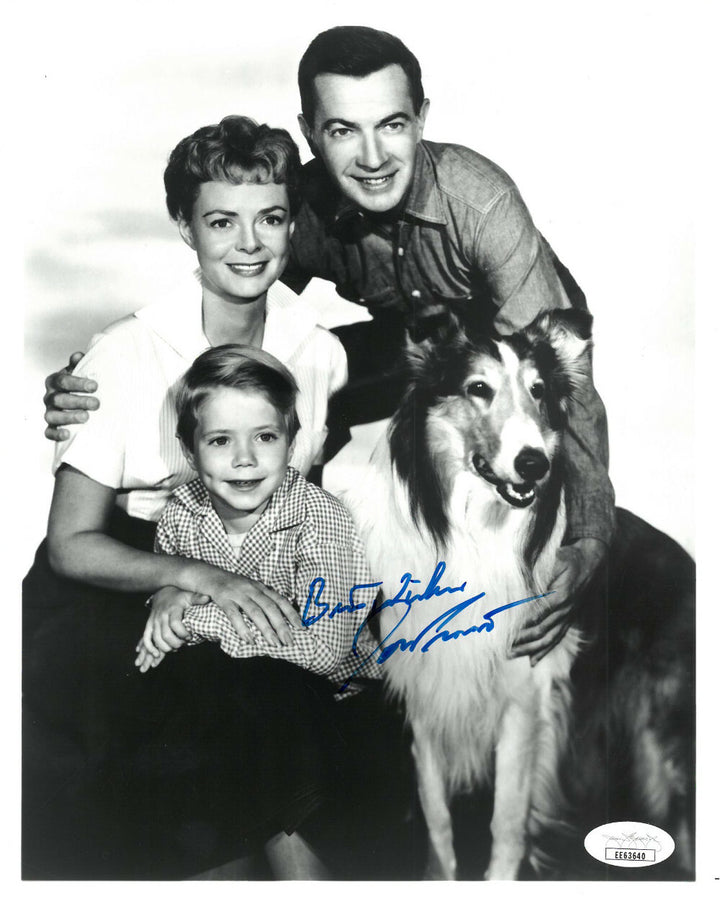 Jon Provost signed Lassie Vintage B&W 8x10 Photo - JSA #EE63640 (Timmy Martin)