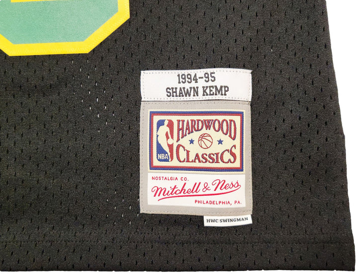 Sonics Shawn Kemp Auto Black AUTH Mitchell Ness HWCs Swingman Jersey M Reign Man