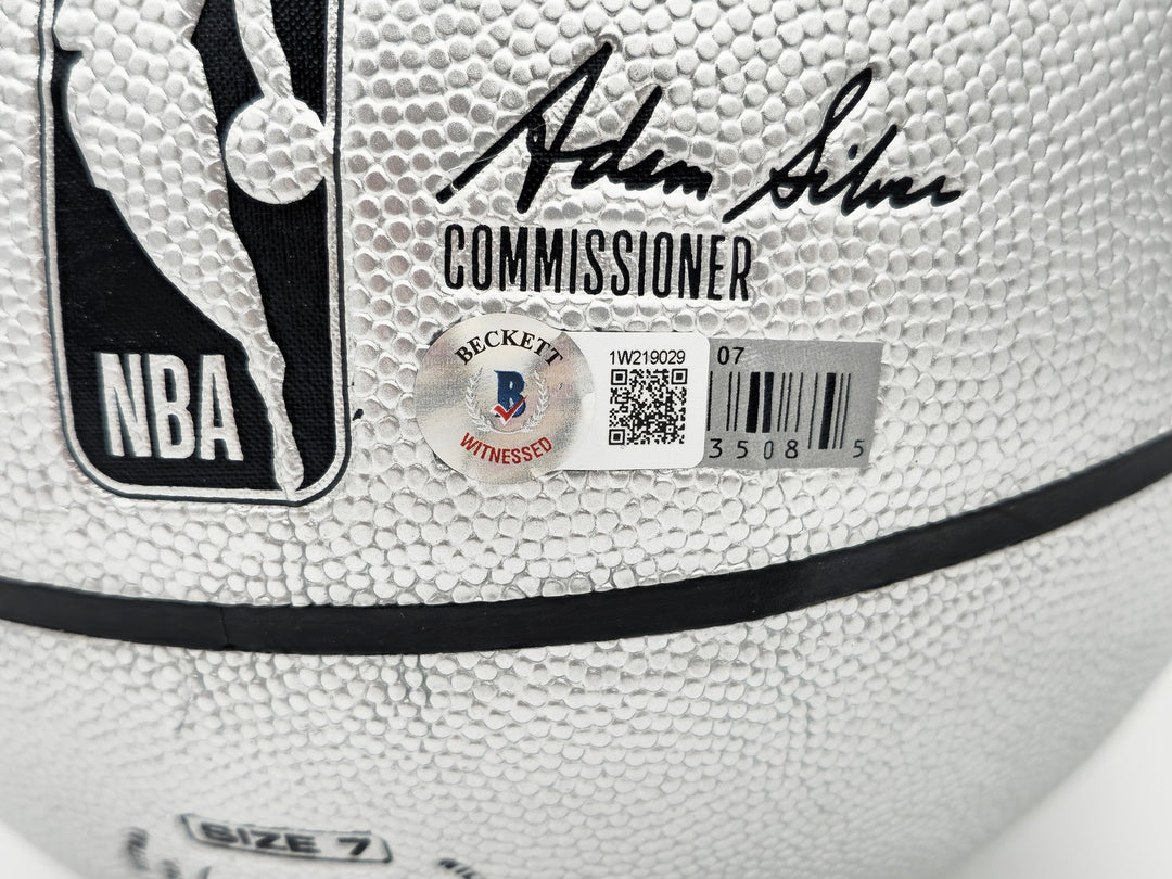 Allen Iverson Auto Platinum Edition Composite Leather Basketball 76ers Beckett