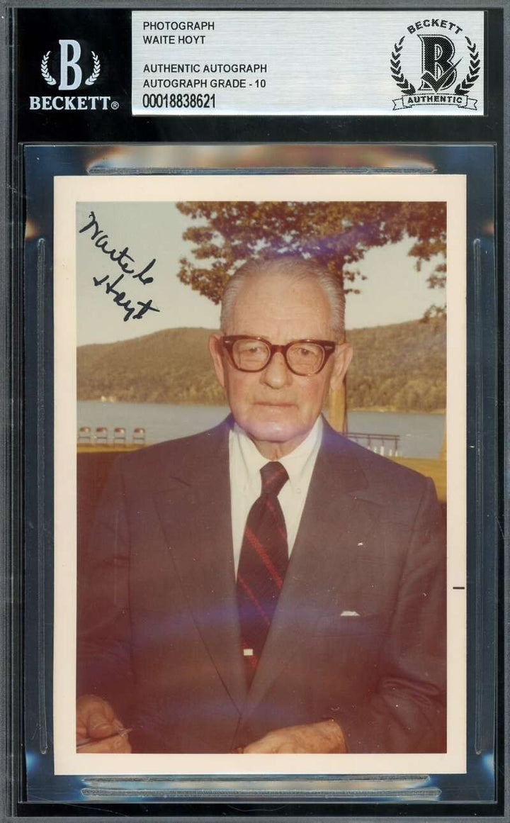 Waite Hoyt Gem Mint 10 Beckett BAS Signed 4x5 Photo Yankees Autograph