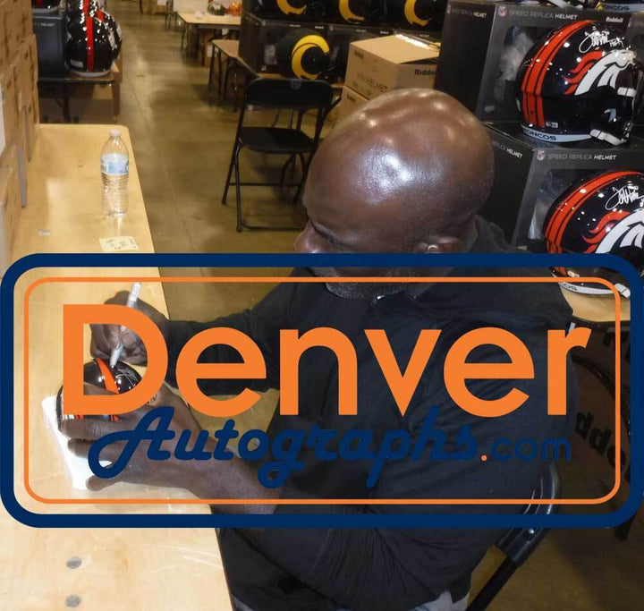 Terrell Davis Signed Denver Broncos VSR4 HOF Mini Helmet Beckett 42238