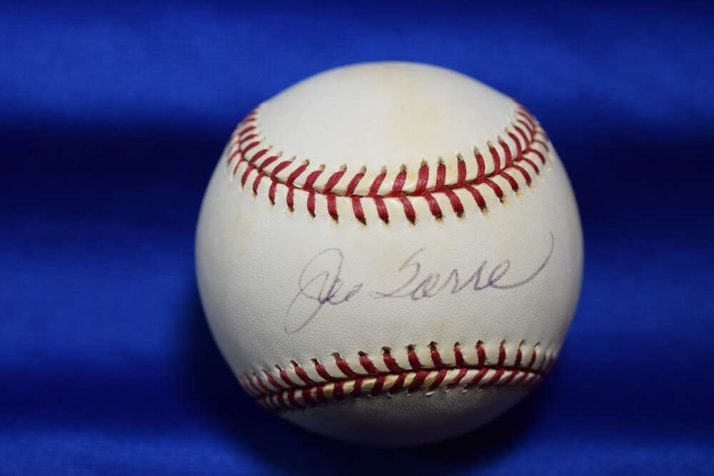 Joe Torre PSA DNA Autograph Major League OML Signed Baseball New York Yankees