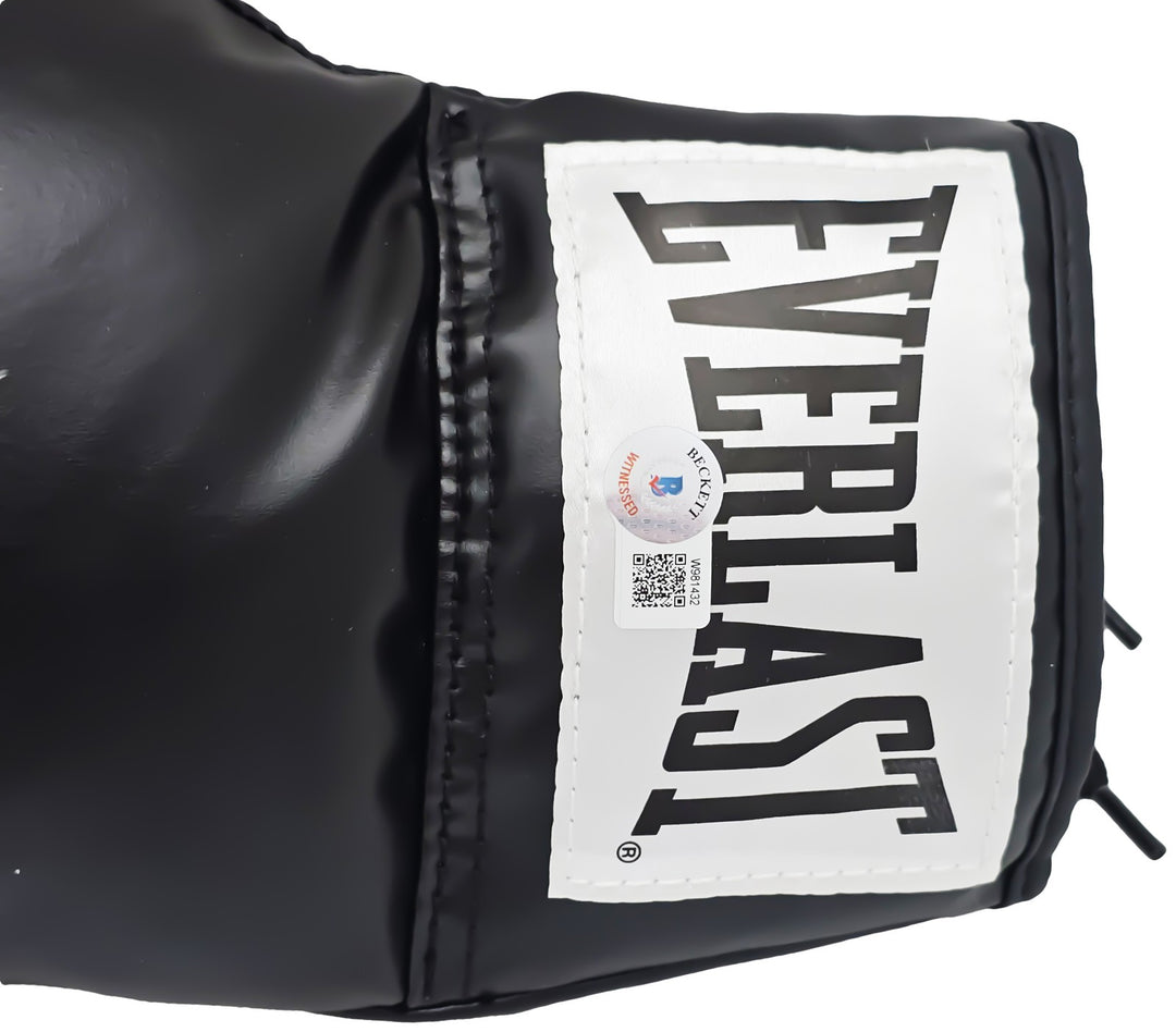 Michael B. Jordan Signed Black Everlast Boxing Glove Left Handed LH Beckett Wit