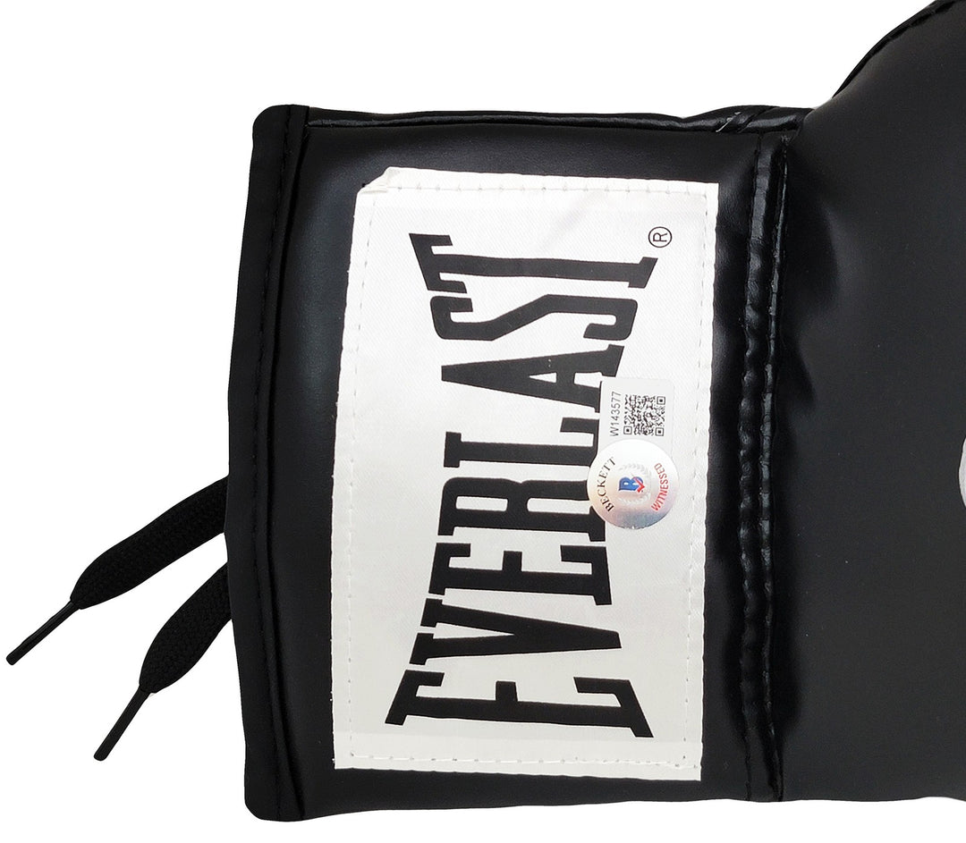 Floyd Mayweather Jr. Auto Black Everlast Glove Right Hand In Silver Beckett Wit