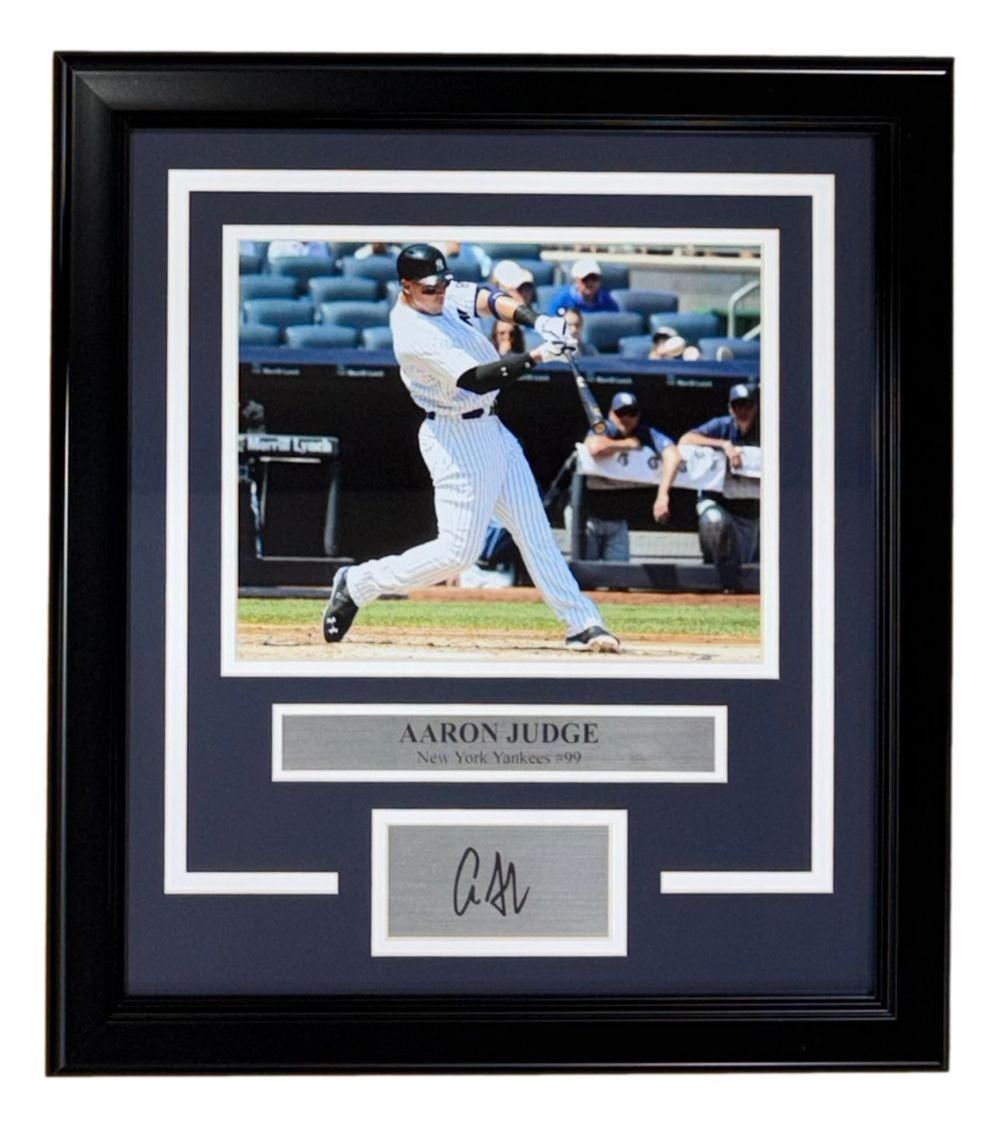 Aaron Judge Framed New York Yankees 8x10 Photo w/ Laser Signature