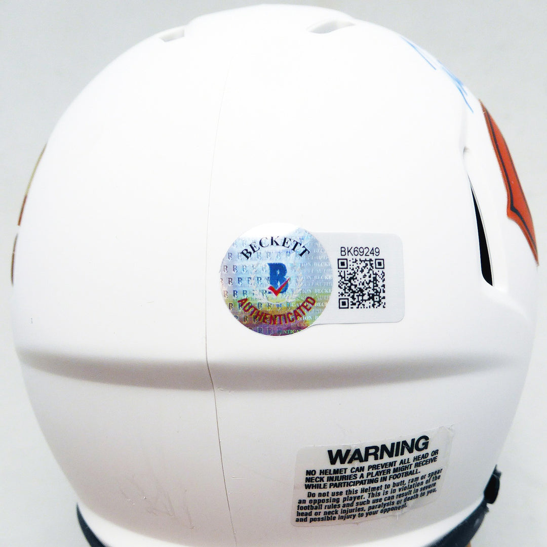 Justin Fields Signed Chicago Bears Lunar Eclipse White Speed Mini Helmet Beckett