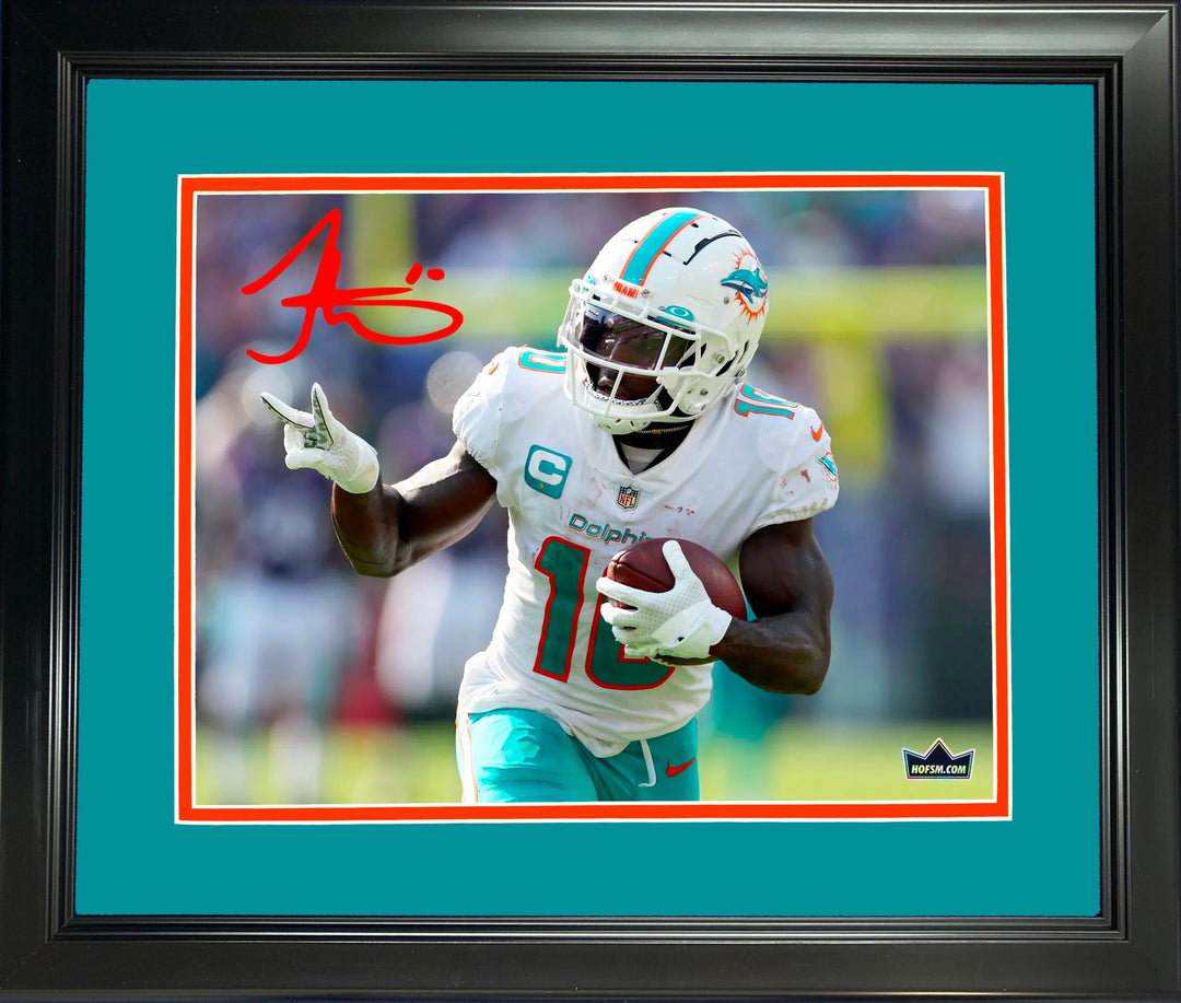 Framed Tyreek Hill Miami Dolphins Facsimile Engraved Auto 12"x15" Photo Holo