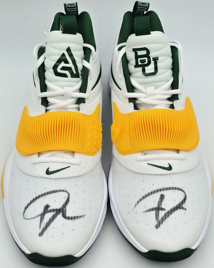 Giannis Auto 2021 (PE) Promo Baylor Nike Zoom Freak 3 Game Shoes Size 16 Beckett