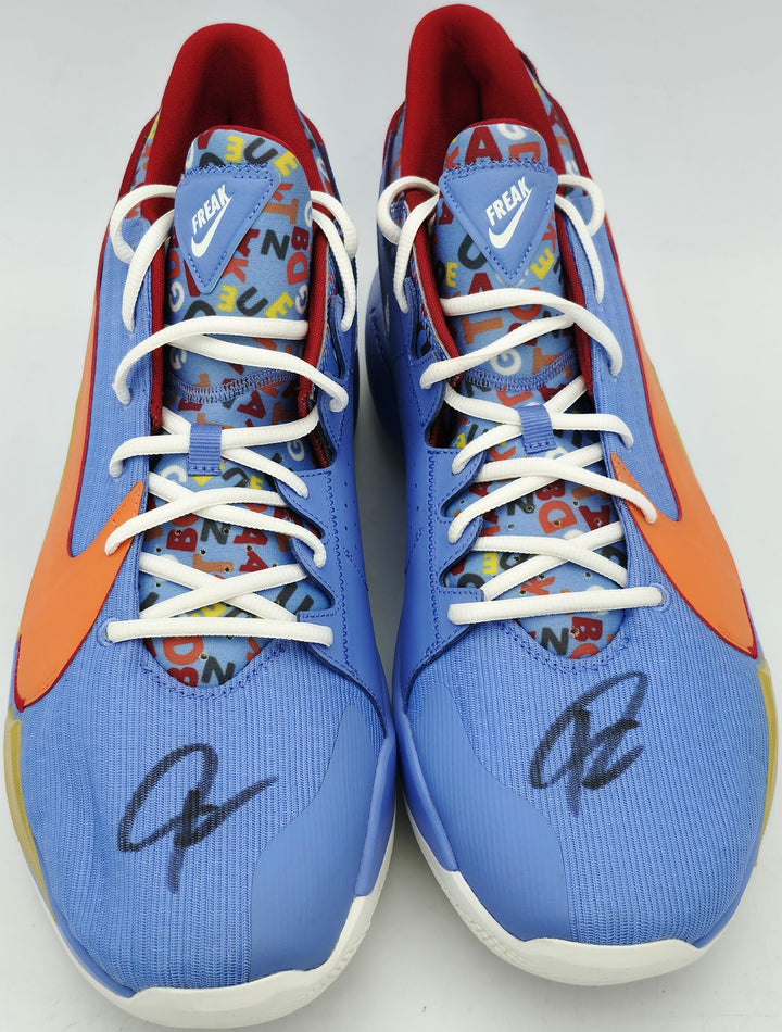 Giannis Signed PE Promo Nike Zoom Freak 3 Shoes Size 16 BAS Witness