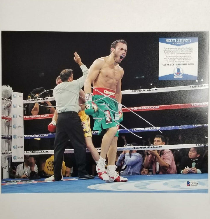 Julio Cesar Chavez Jr. signed 11x14 Photo Boxing Autograph A ~ Beckett BAS COA
