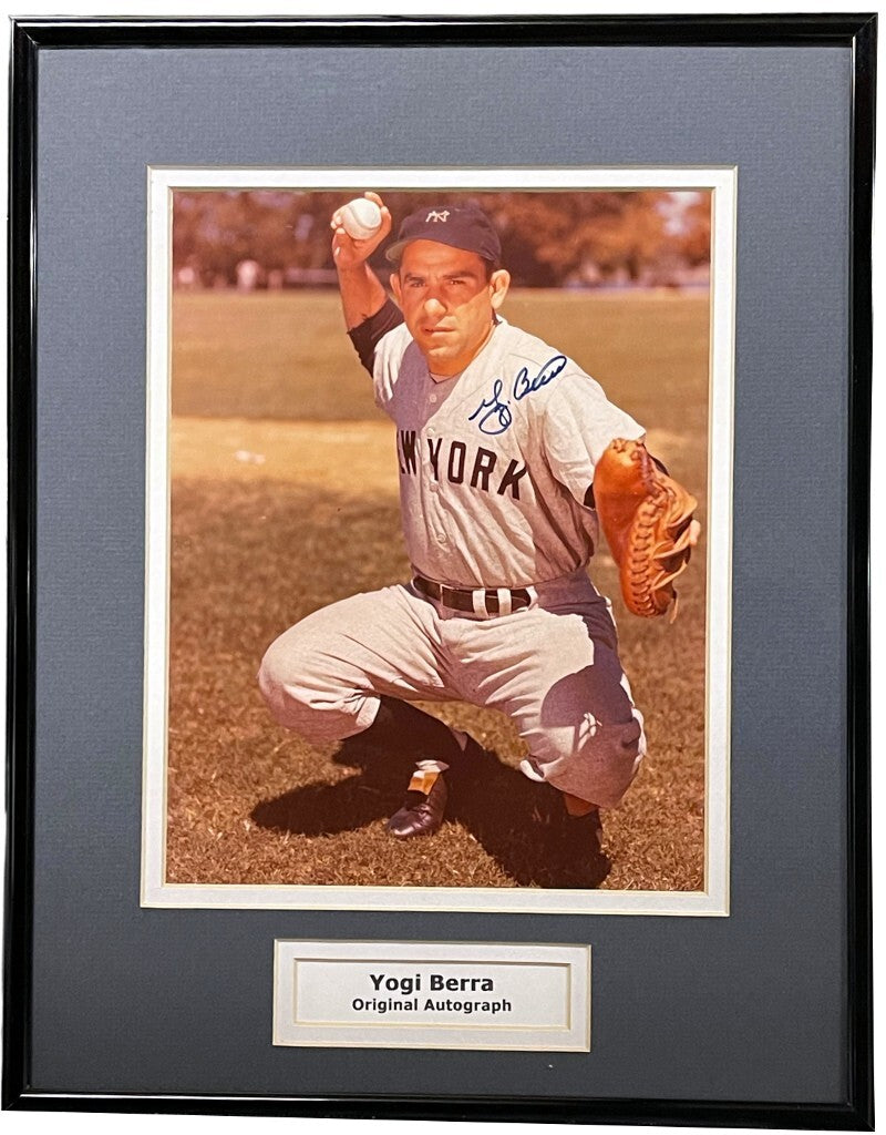 Yogi Berra signed New York Yankees 8x10 Photo Custom Framing/Nameplate – COA