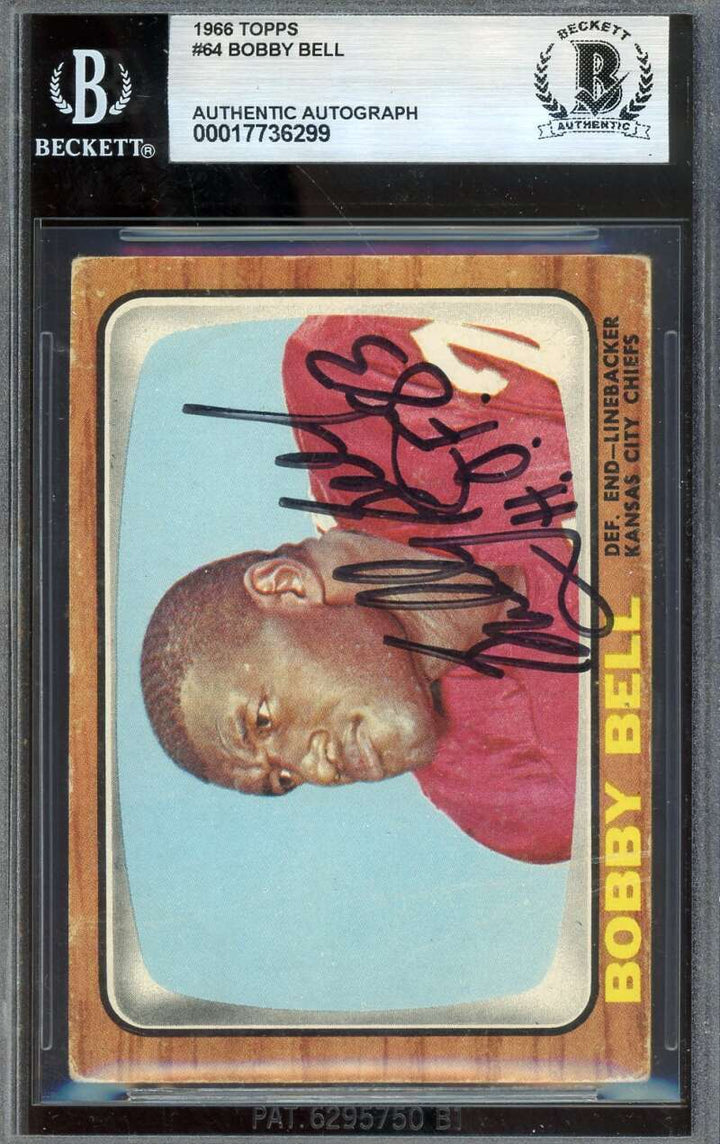 Bobby Bell Beckett BAS Signed 1966 Topps Autograph