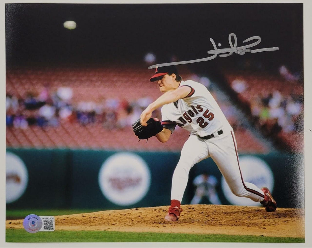 Jim Abbott signed California Angels 8x10 Photo Autograph ~ Beckett BAS Witness