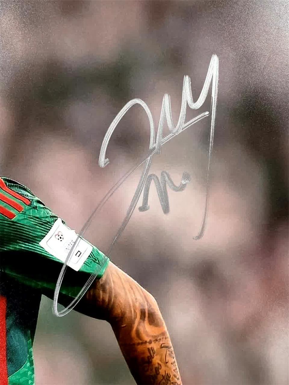 Luis Chavez signed Team Mexico 11x14 photo Pachuca Moscow autograph Beckett BAS