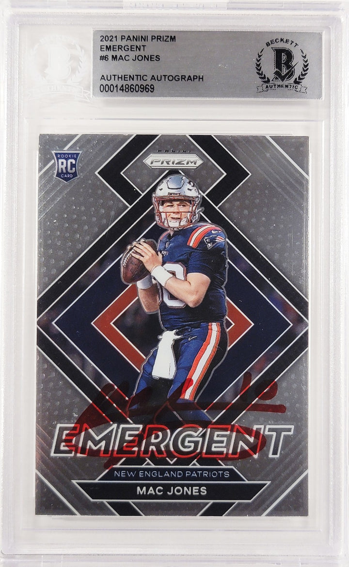 Mac Jones Signed 2021 Panini Prizm Emergent RC E-6 Patriots Beckett #14860969