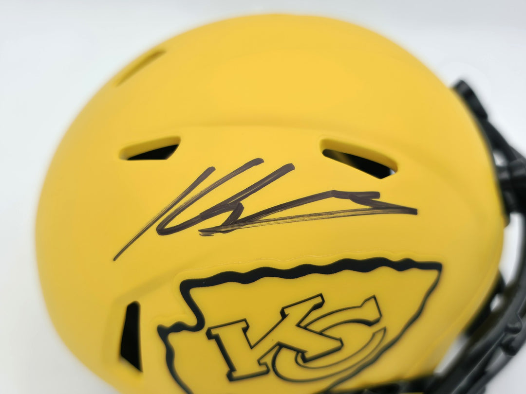 Kenneth Walker III Auto Chiefs Rave Yellow Rave Speed Mini Helmet Beckett Wit