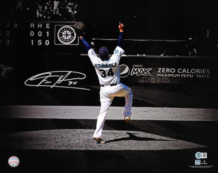 Felix Hernandez Signed 16x20 Photo Seattle Mariners Beckett BAS Witness