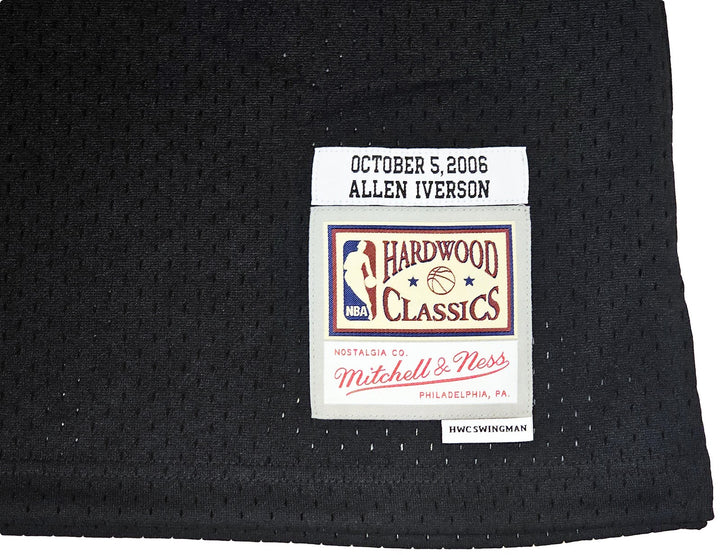 76ers Allen Iverson Auto Black AUTH Mitchell Ness 06 HWC Swingman Jersey L BAS
