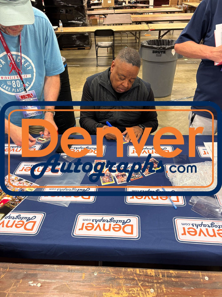 Spud Webb Autographed/Signed 1988 Fleer #4 Trading Card Slab Beckett 51918