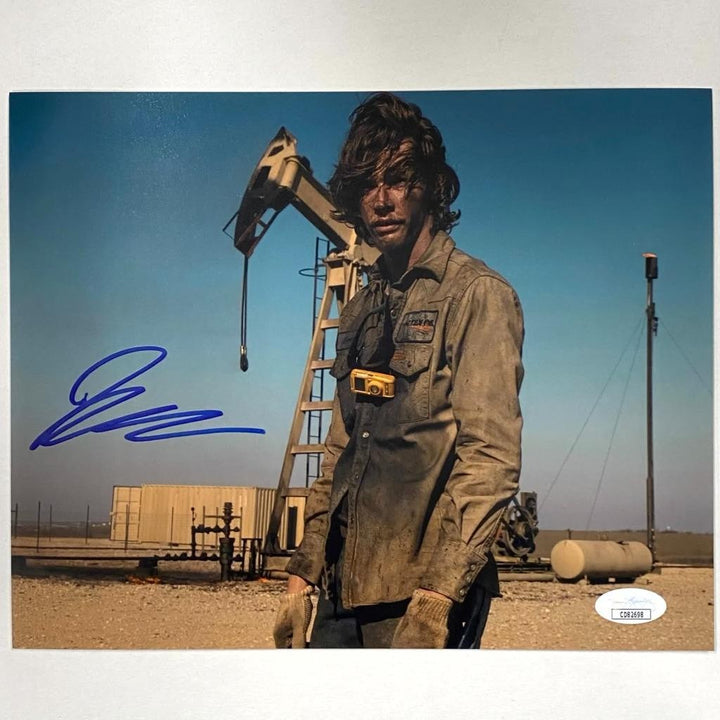 Jacob Lofland signed Landman tv series 8x10 Photo autograph (B) ~ JSA