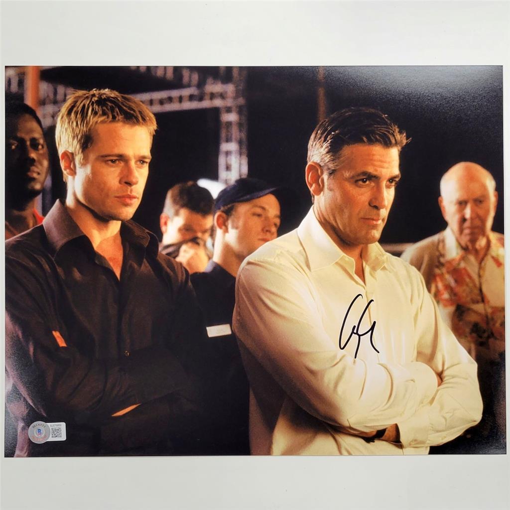 George Clooney signed Ocean's Eleven 11x14 photo autograph ~ Beckett BAS Holo