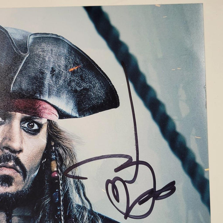 *READ* Johnny Depp signed Pirates of the Carribean 11x14 photo autograph PSA