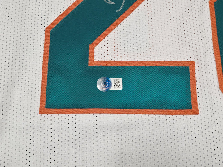 Miami Dolphins De'Von Achane Signed White Jersey Beckett Witness