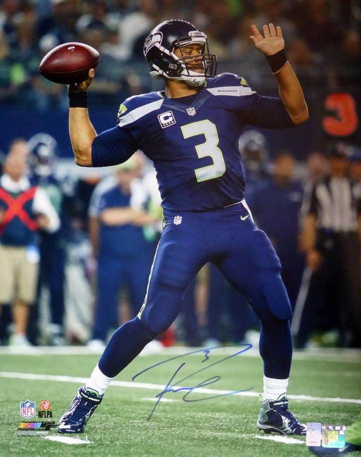 Russell Wilson Signed 16x20 Photo Seattle Seahawks RW Holo