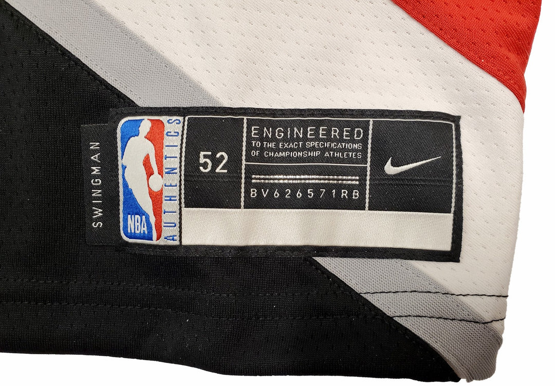 Portland Trail Blazers Damian Lillard Signed Black Nike Jersey Size XL Beckett