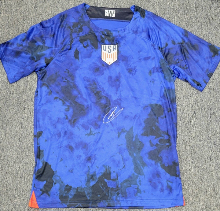 Christian Pulisic autograph signed Team USA Soccer USMNT Jersey ~ Beckett BAS