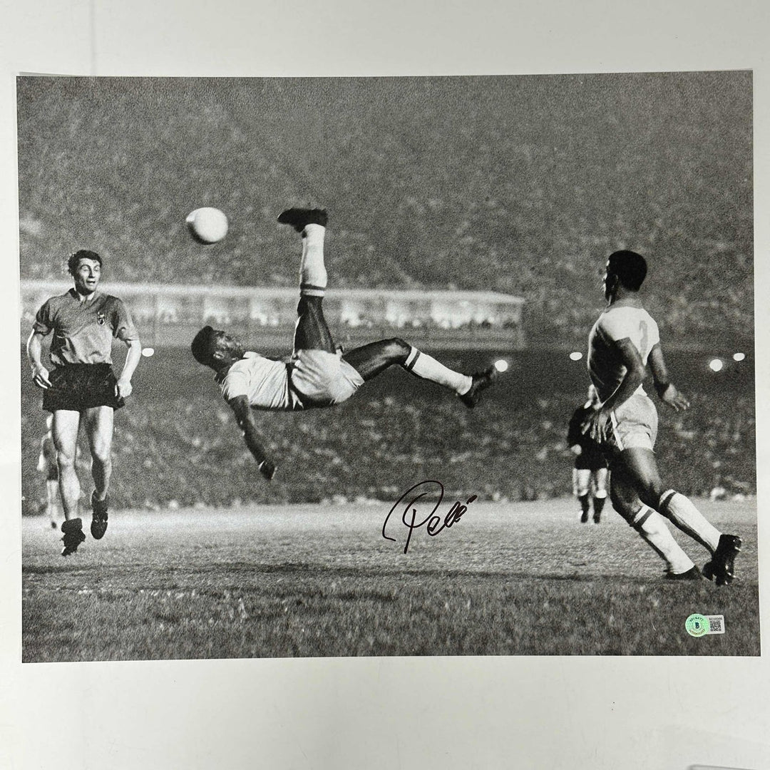 Autographed/Signed Pele Brazil 16x20 Photo Bicycle Kick Beckett BAS Auto