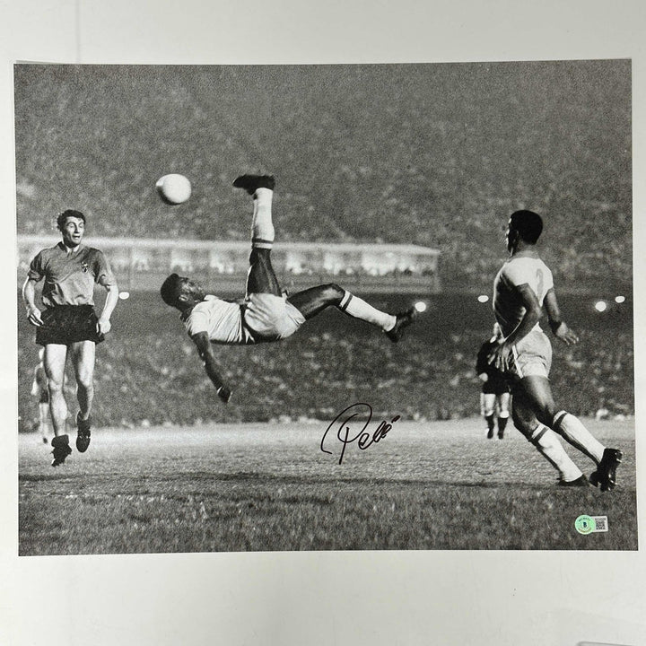 Autographed/Signed Pele Brazil 16x20 Photo Bicycle Kick Beckett BAS Auto