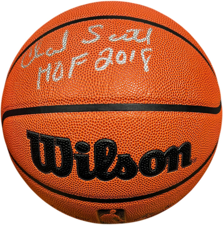 Charlie Scott signed Wilson NBA I/O Basketball HOF 2018-Schwartz Holo  (Celtics)