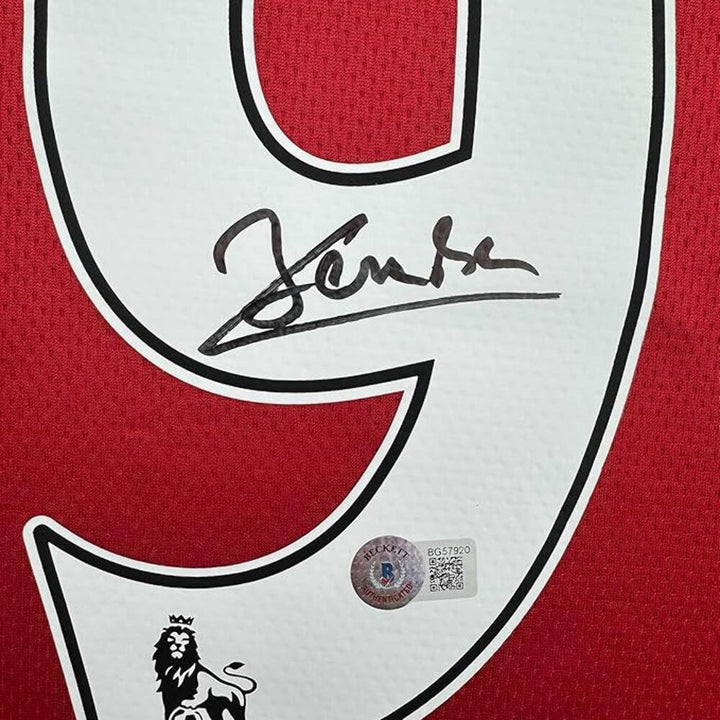Framed Autographed/Signed DImitar Berbatov 35x39 Manchester Jersey Beckett COA
