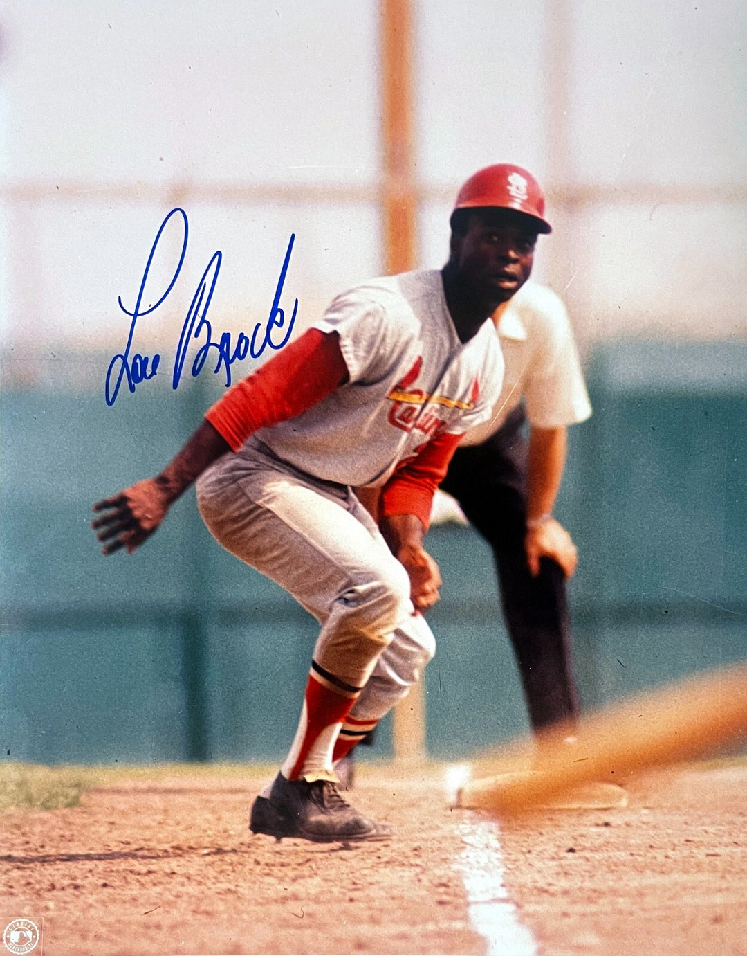 Lou Brock signed St. Louis Cardinals MLB 8x10 Photo-COA (HOF/6X NLAS)