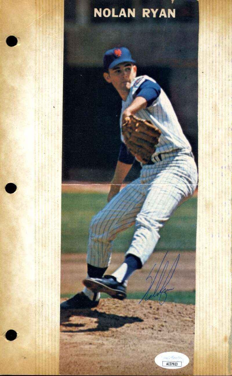 Nolan Ryan JSA Cert Signed  Vintage Mets Photo Autograph