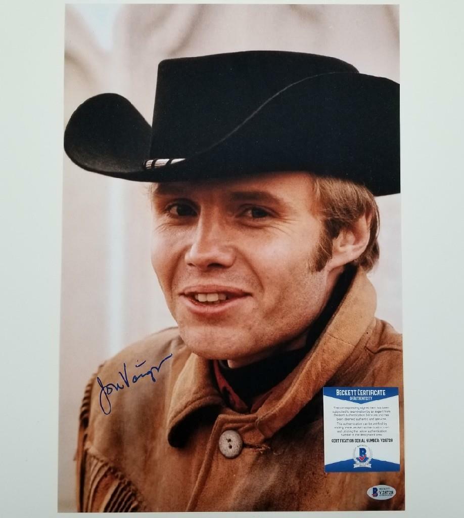 Jon Voight signed Midnight Cowboy 11x17 Photo Actor Autograph ~ Beckett BAS COA