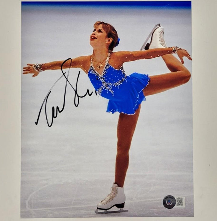 Tara Lipinski signed 8x10 Photo USA Olympic Ice Skating autograph ~ Beckett BAS