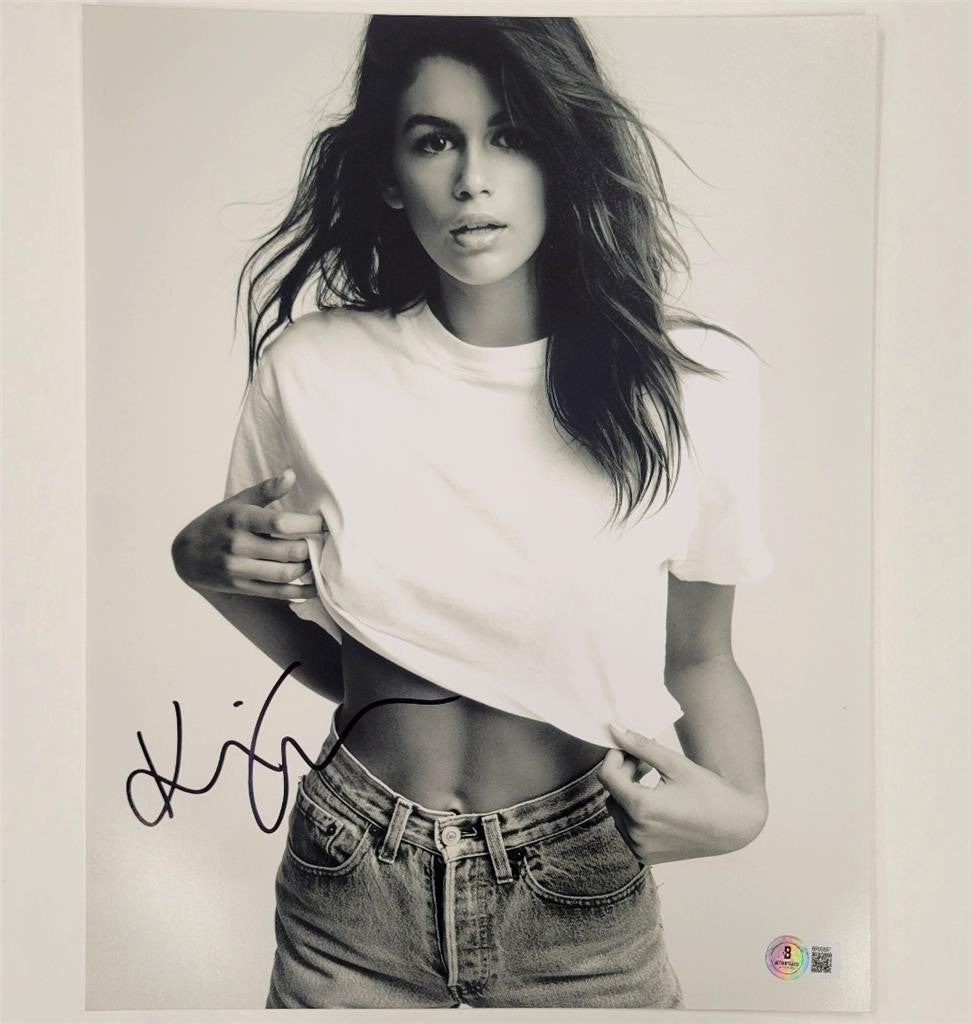 Kaia Gerber signed 11x14 photo actress model autograph (B) ~ Beckett BAS