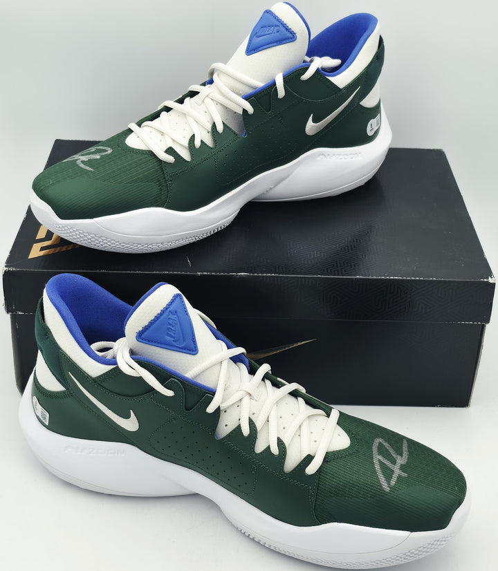 Giannis Signed PE Promo Nike Zoom Freak 2 Shoes Size 16 BAS Witness