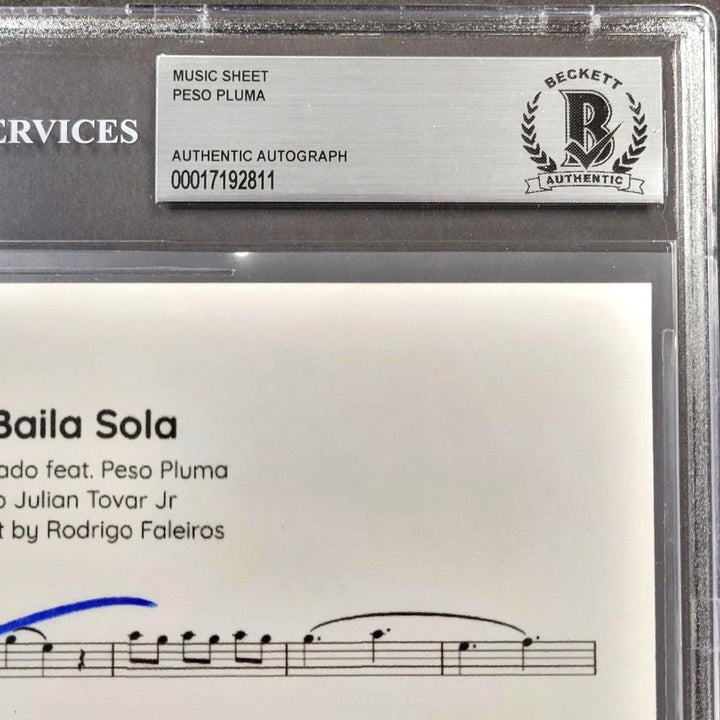 Peso Pluma signed Ella Baila Sola 8x10 music sheet autograph (A)~ Beckett BAS