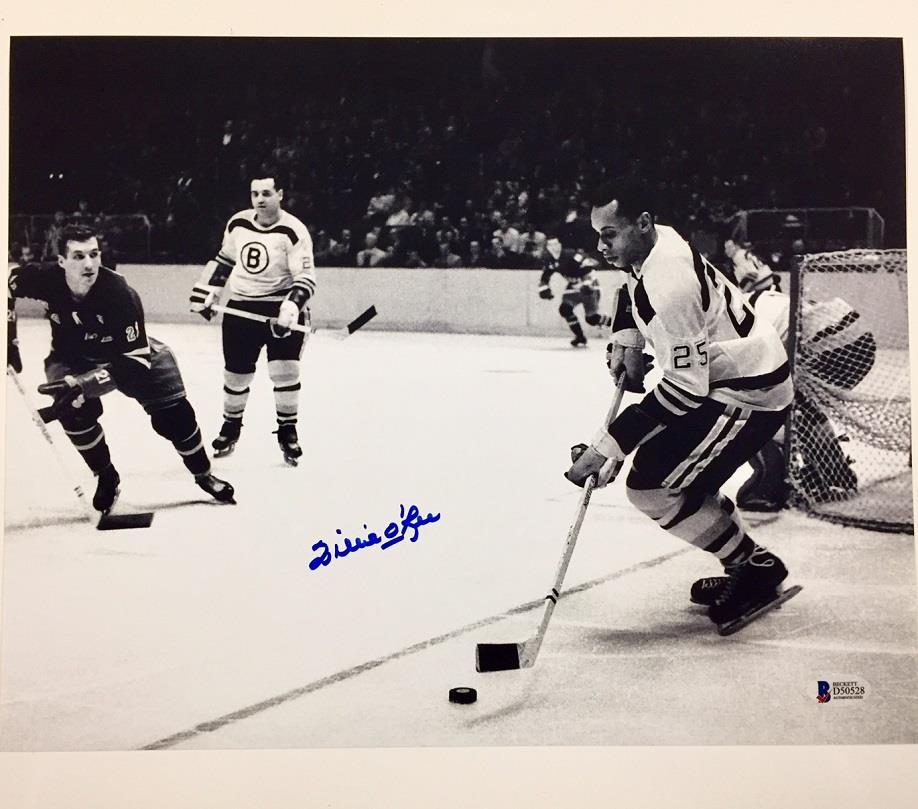 WILLIE O'REE Autograph BOSTON BRUINS Signed 11x14 Photo #3 w/ Beckett BAS COA