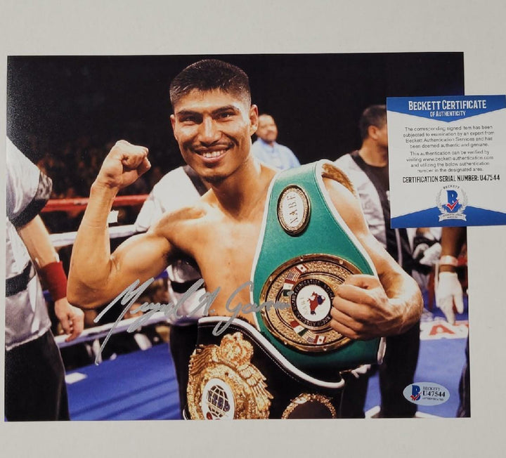 Mikey Garcia signed 8x10 Photo Boxing Autograph (A) ~ Beckett BAS COA